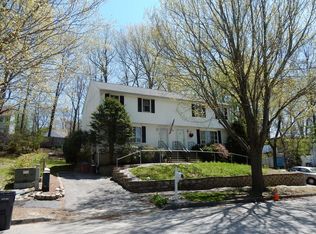 39 Twin Brooks Cir, Haverhill, MA 01835