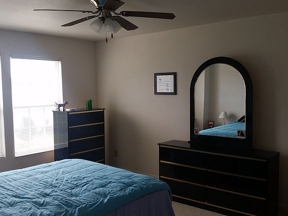 4th image of 105 Zander Woods Ct