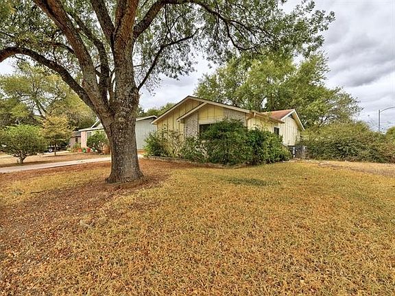 3rd image of 6200 Dove Springs Cir