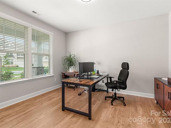 5th image of 14145 Fiddlers Run Dr