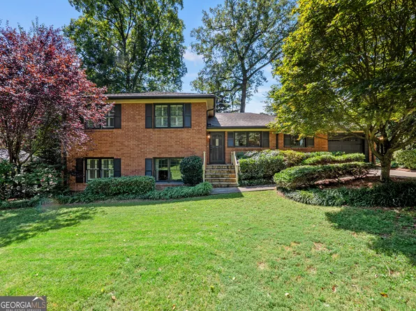 2077 Trailmark Dr, Decatur, GA 30033