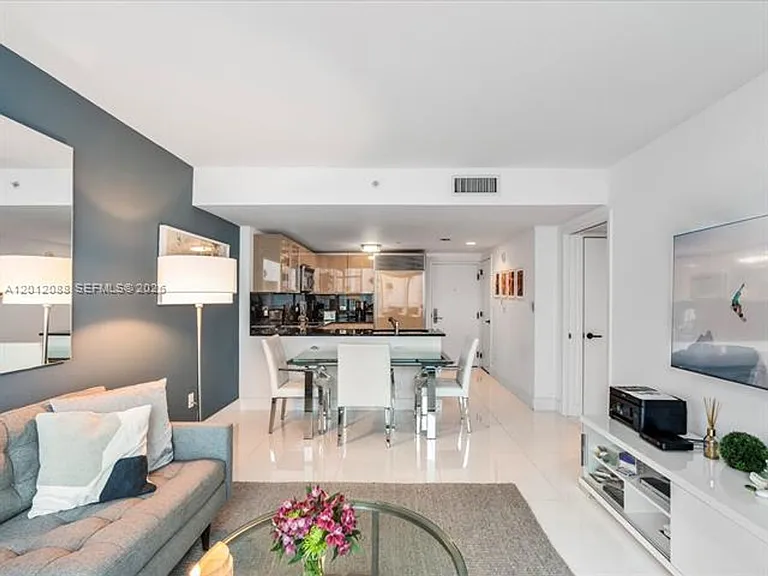 6801 Collins Ave #1208 — Photo 11