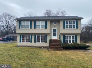 273 Lockhouse Rd, Falling Waters, WV 25419