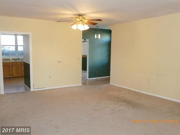 3rd image of 2471 Wentworth Dr