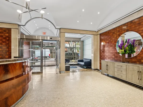 272 West 107th Street image 19 of 21