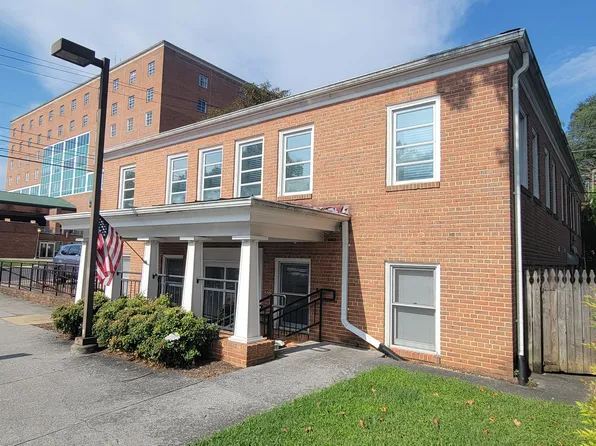 312 W Cork St, Winchester, VA 22601
