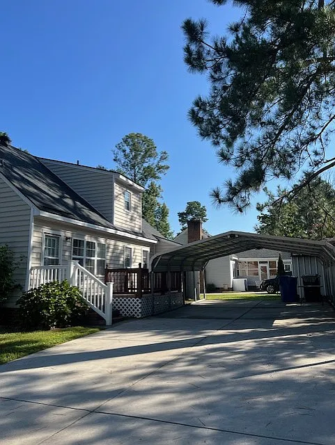 4 bed, 1648 sqft, $1,875 — Photo 2