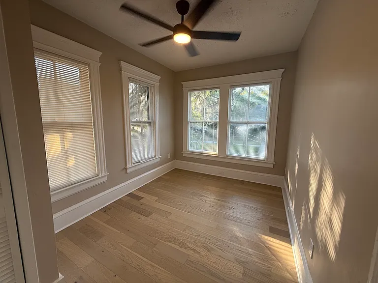 2740 Oak St #3 — Photo 6