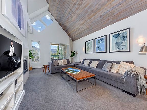 2nd image of 4865 Painted Cliff Rd #204