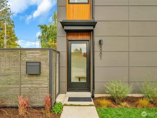 5201 S Holly Street, Seattle, WA 98118
