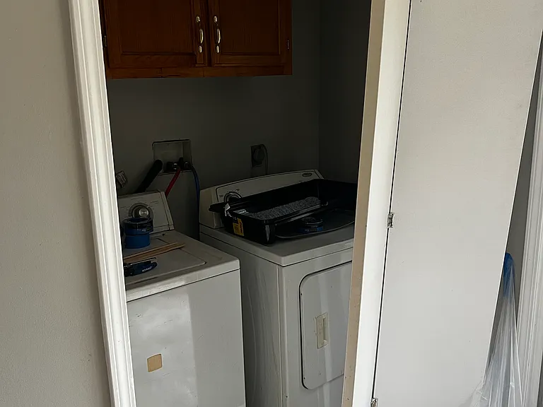 816 Broad St — Photo 7