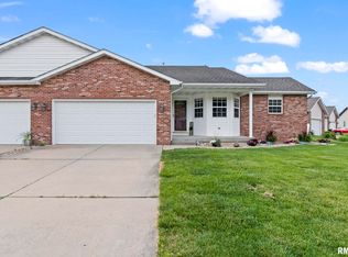 4709 Johanne Ct, Springfield, IL 62711