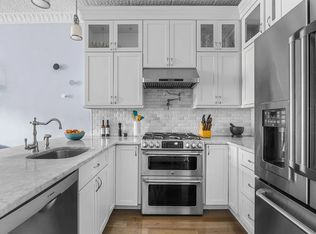 489 6th Ave #2A, Brooklyn, NY 11215