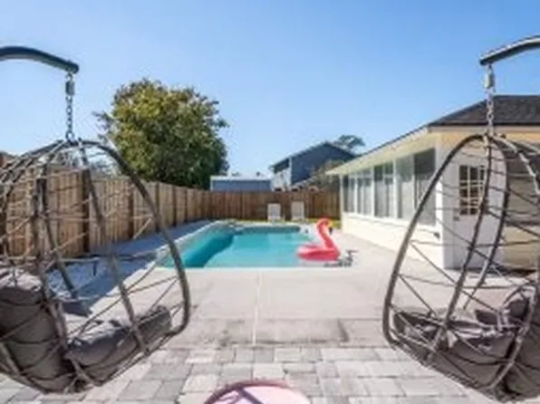 11017 Great Western Ln W, Jacksonville, FL 32257