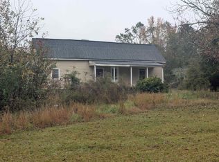 225 McCoy Dr, Starr, SC 29684