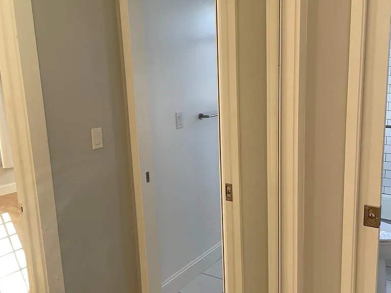 1640 Euclid Ave #3 — Photo 10