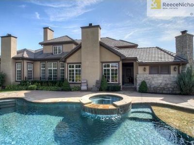 14574 Granada Cir, Leawood, KS, 66224