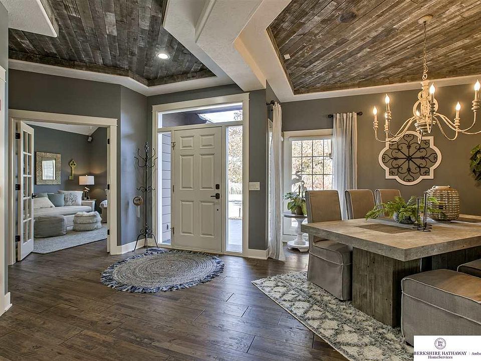 1st image of 22105 Stanford Cir