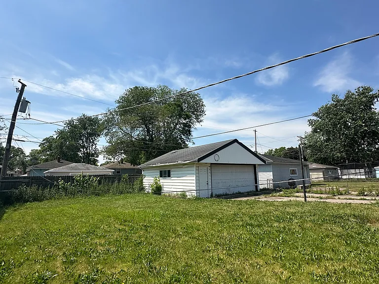 3525 Adams St — Photo 2
