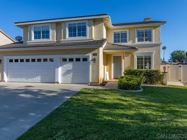1889 Autumn Ln, Vista, CA 92084