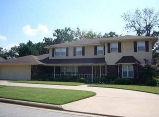 2312 Brigadoon Dr, Fort Smith, AR 72908