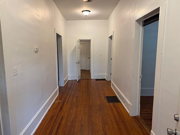 2nd image of 5 Arkmain St