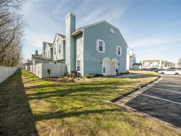 600 Butterwick Ct, Chesapeake, VA 23320