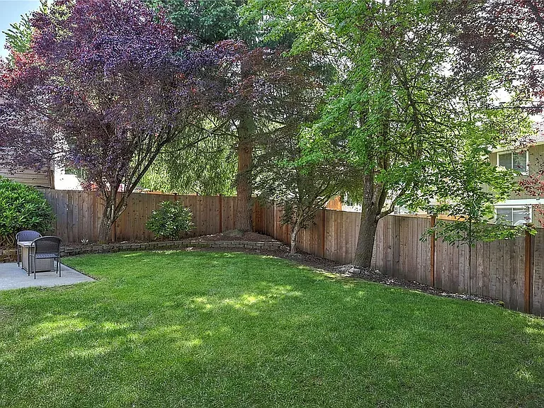 13717 SE 275th St — Photo 20