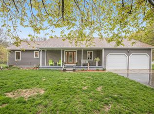 9630 Alice Hill Rd, Dexter, MI 48130