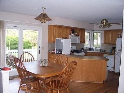 3rd image of 1203 Wickford Pl
