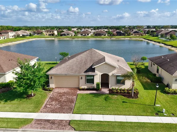 10080 Verona Mnr, Vero Beach, FL 32966