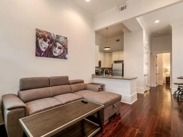 1501 Robert C Blakes Sr Dr, New Orleans, LA