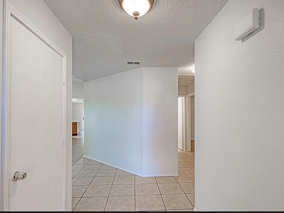 3rd image of 5527 Laysan Ct