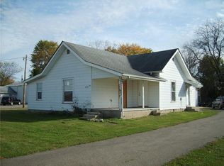 6717 E Base Rd, Columbus, IN 47203