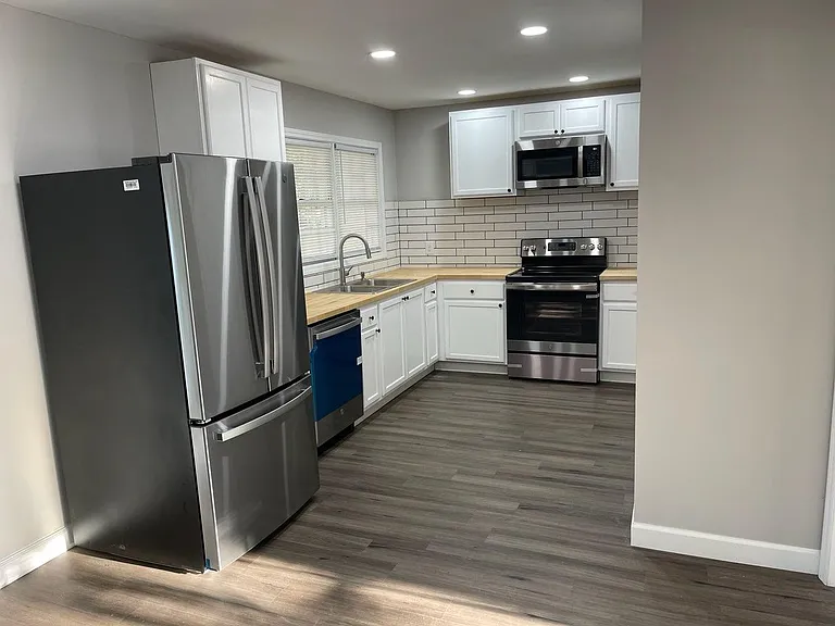 312 Hornet Dr — Photo 7