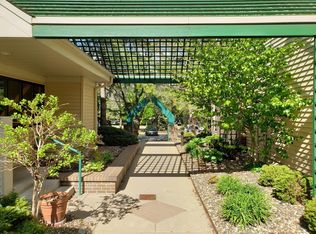 7631 Edinborough Way APT 5216, Edina, MN 55435