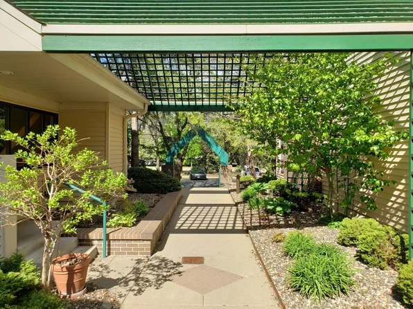 7631 Edinborough Way APT 5216, Edina, MN 55435