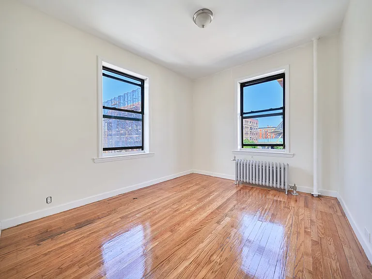 370 Fort Washington Ave #403 — Photo 10
