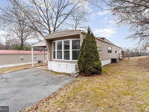 2nd image of 56 Peachy Ann Dr