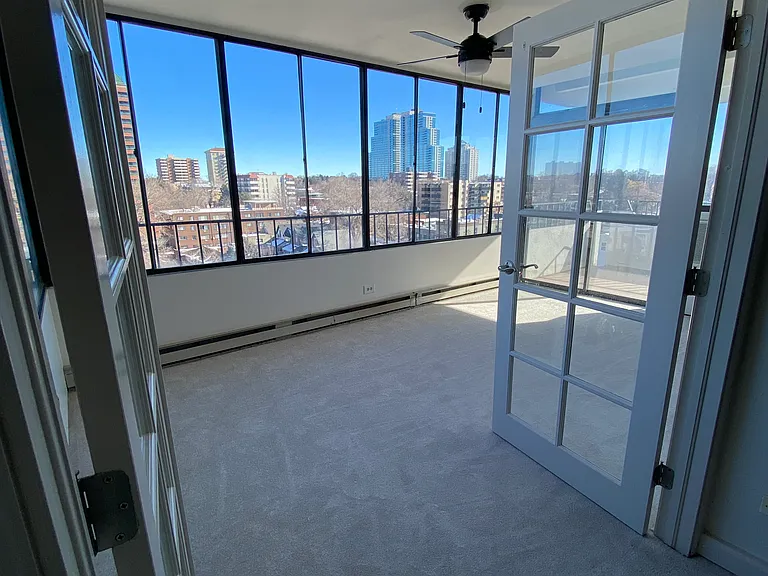 130 N Pearl St #703 — Photo 11