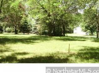 8961 37th St N, Lake Elmo, MN 55042