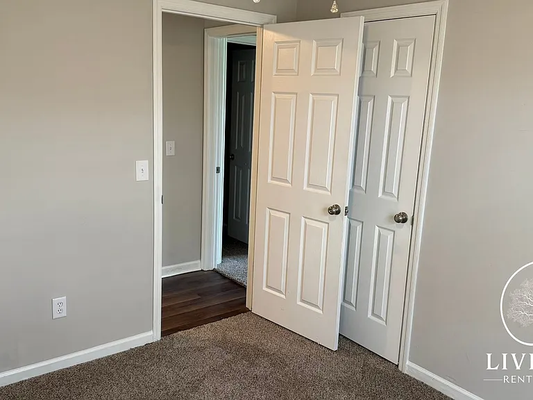 87 Oak Rd NE — Photo 16
