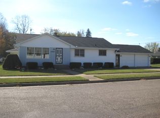 1540 E G St, Wisconsin Rapids, WI 54494