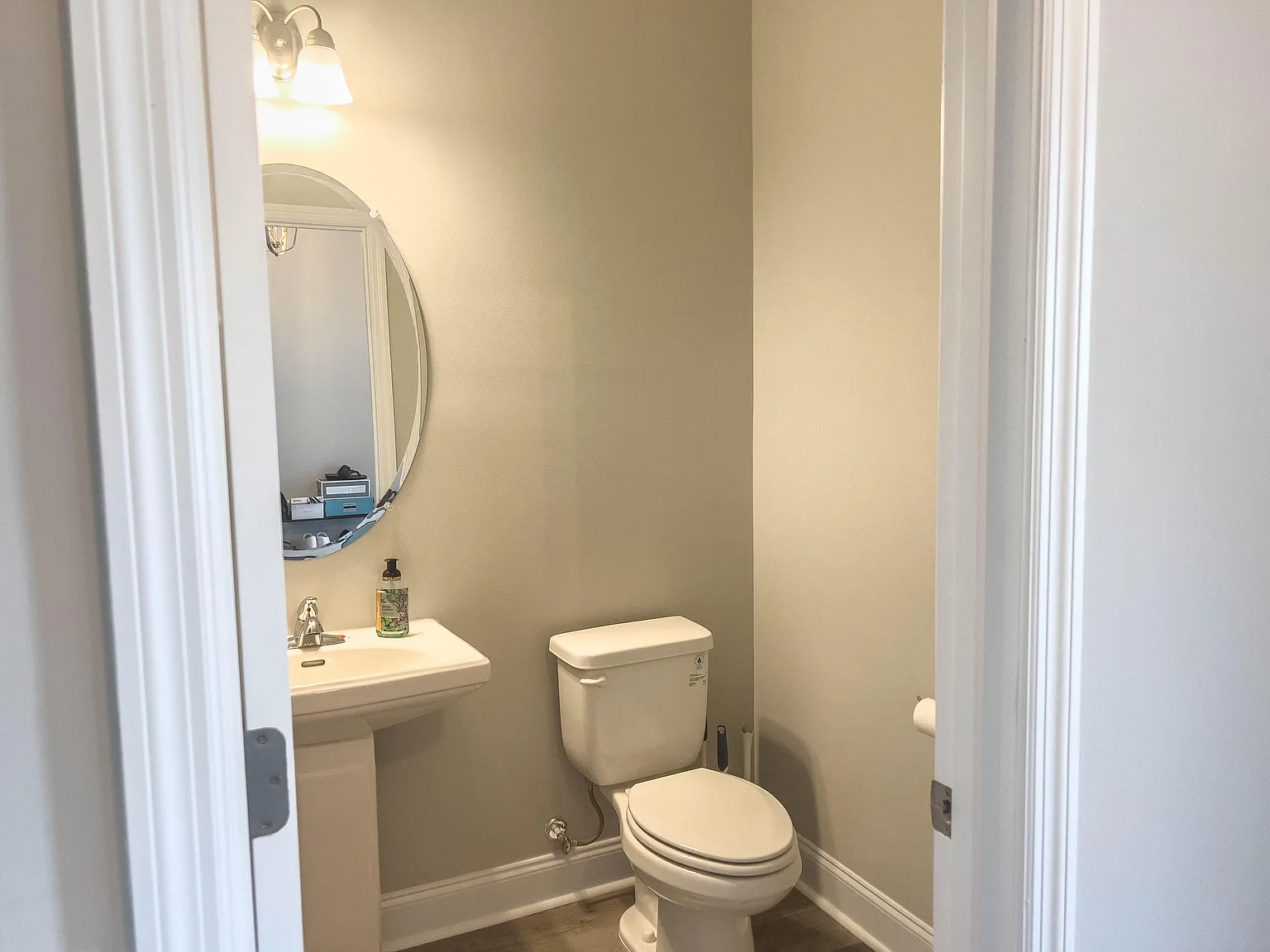 4 bed, 2.5 bath, 2031 sqft, $2,150 — Photo 3