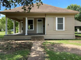 814 Gift St, Marlin, TX 76661