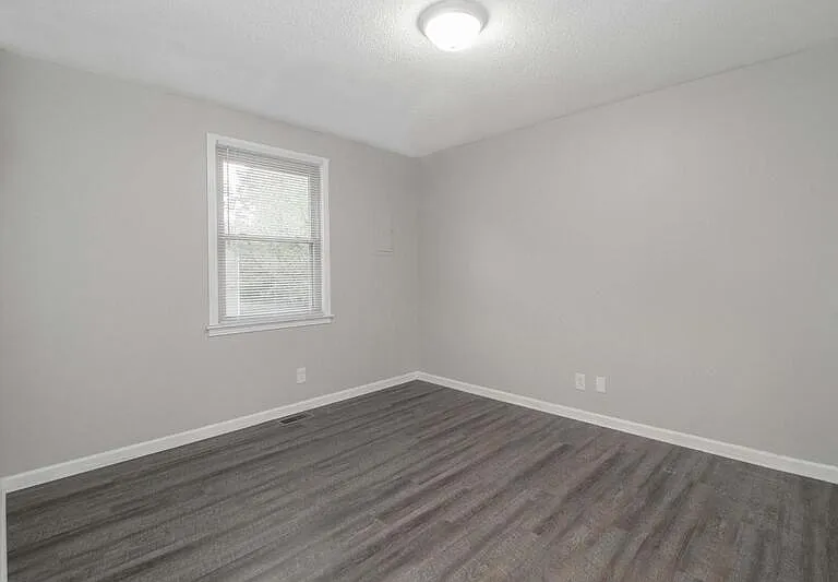 805-1 Golfview Pl — Photo 9