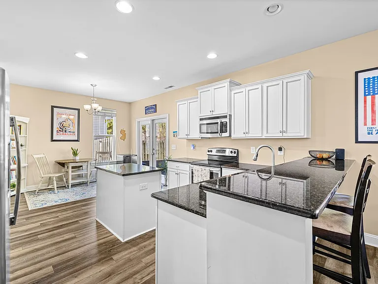 357 Belvedere Dr — Photo 13