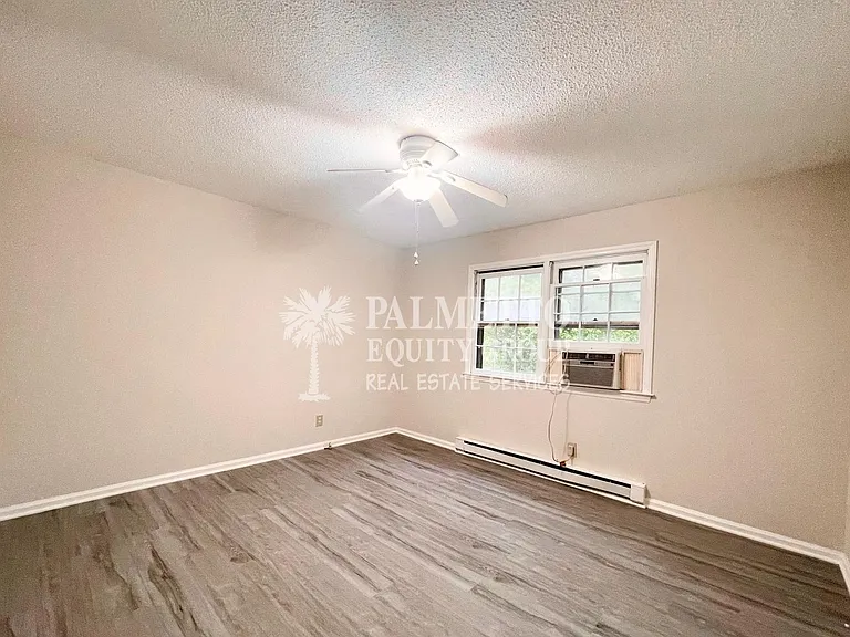 3615 Irwin St — Photo 5