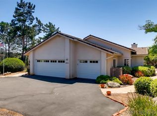 1532 Roble Grande Ln, Alpine, CA 91901