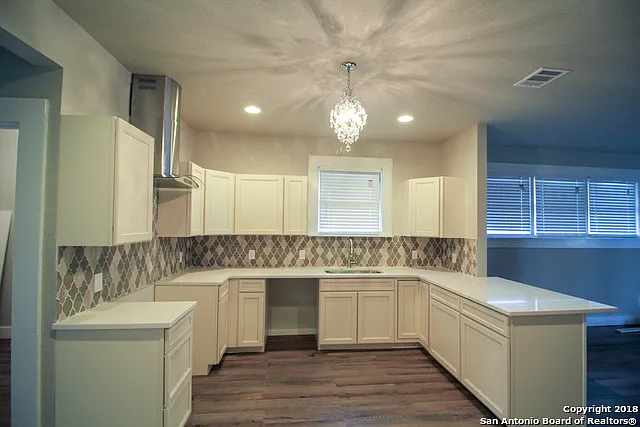 1138 Iowa St — Photo 18
